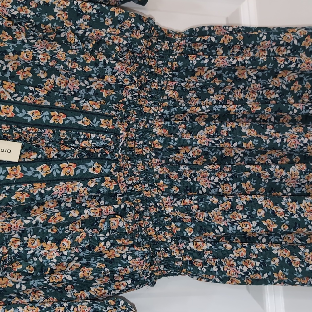 Floral Dress - Picture 6 of 9